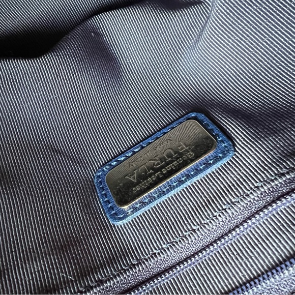 Furla Blue Leather Tote Bag with shoulder strap - Picture 5 of 9